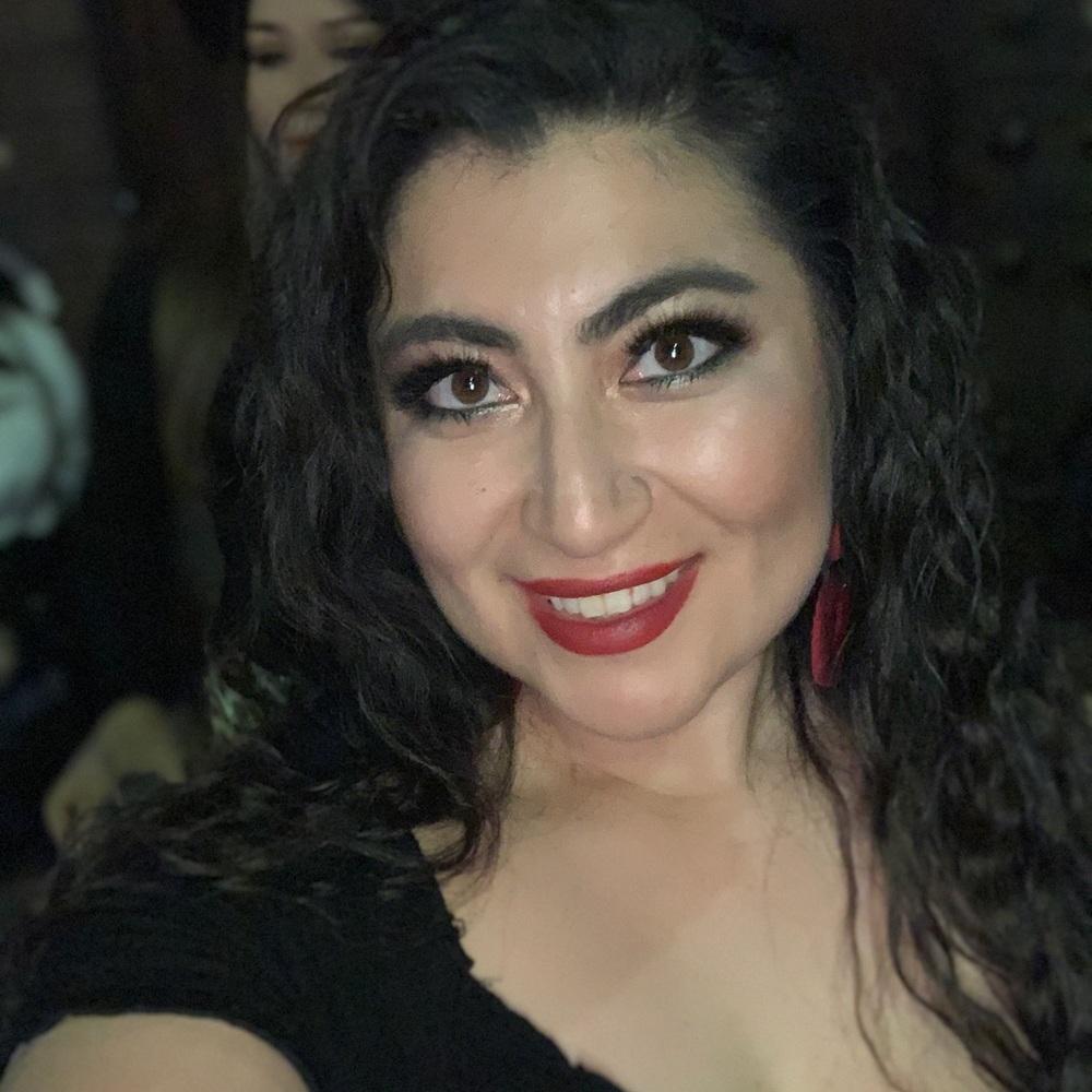 Meet your Posher, Linette